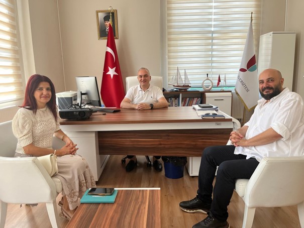 Yalova Üniversitesi’nde Uzaktan Eğitim Programları İçin Görüşme Gerçekleştirildi
